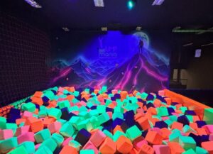 Carioca Shopping ganha super parque de trampolins com diversas atividades radicais nas férias